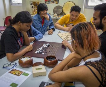 students-playing-game